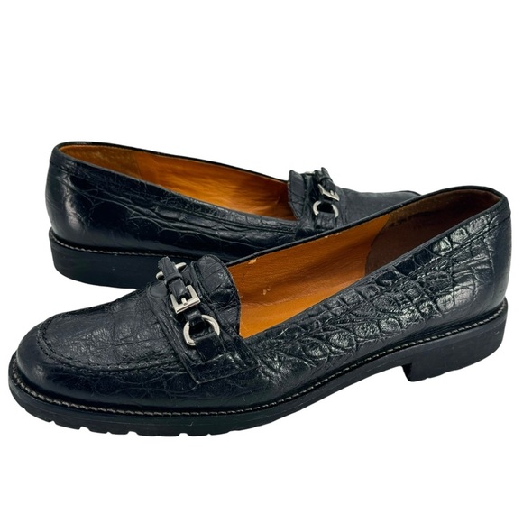 Talbots Black Leather Loafer Slip On Flats Croc Buckle Strap Lug Sole | Size 6 - Picture 1 of 10
